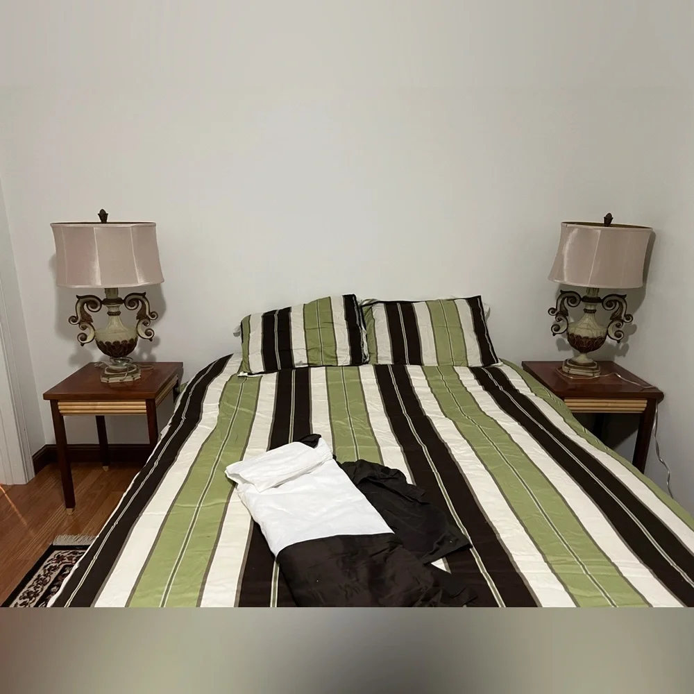 Queen Size Stripes Bedding Comforter Set 4 pieces